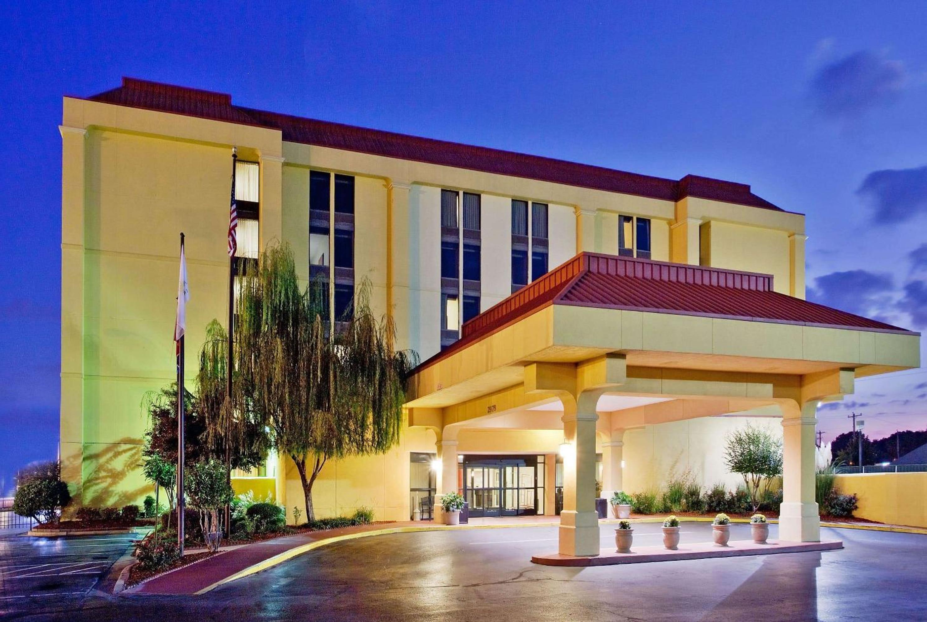 La Quinta by Wyndham Memphis Airport Graceland